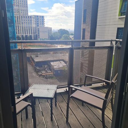 Great Apartment In Лондон Екстериор снимка