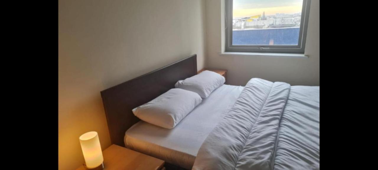 Great Apartment In Лондон Екстериор снимка